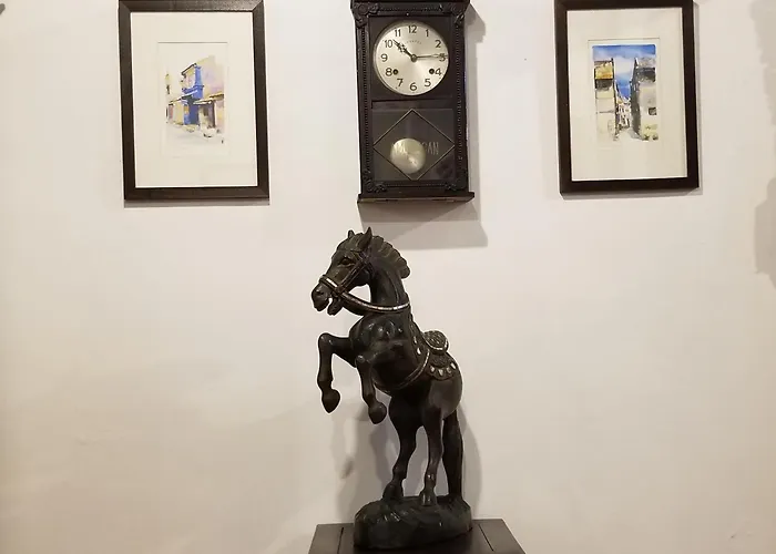 Colin'S Place Malacca